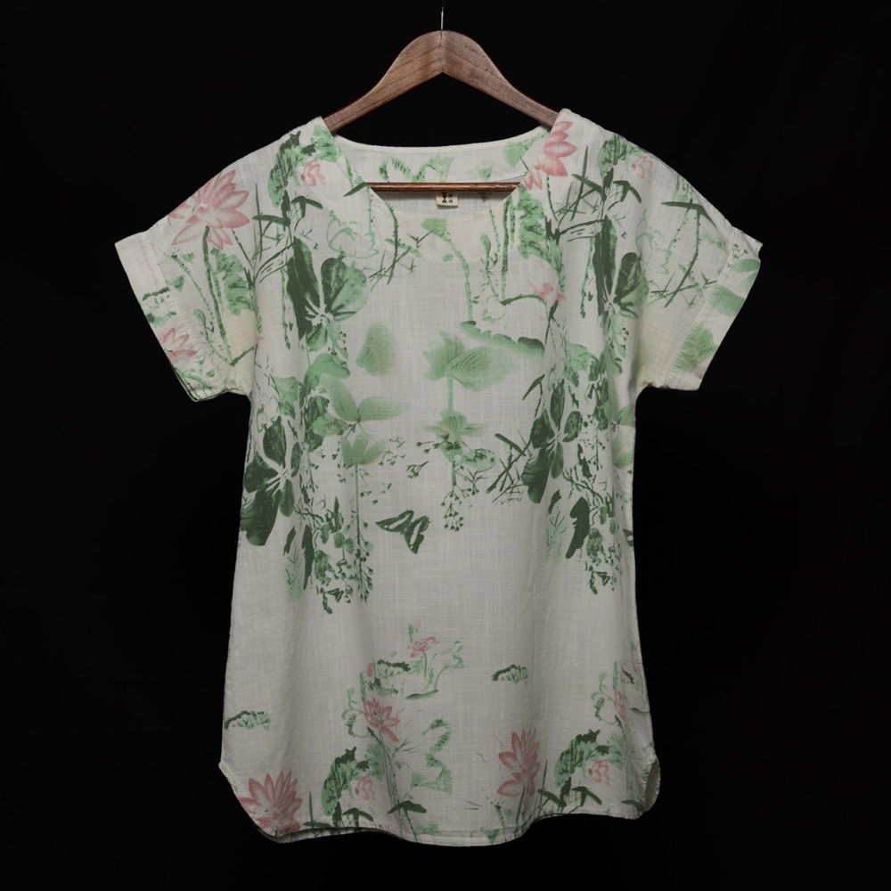 Floral Short Sleeve Women's Top in Green and Pink